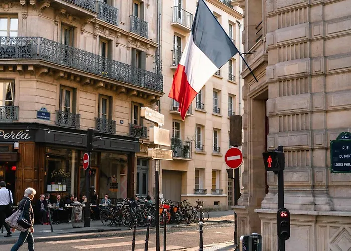 Amazing Apartment For 6 In The Center Of Paris